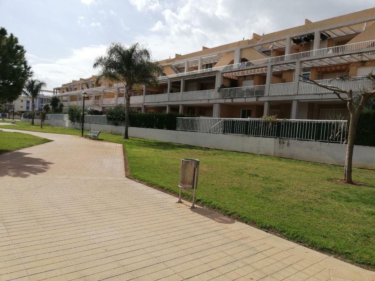 Las Terrazas Solo Familias Serviplaya Playa De Xeraco Eksteriør bilde